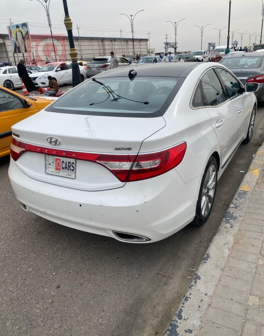 هيونداي أزيرا